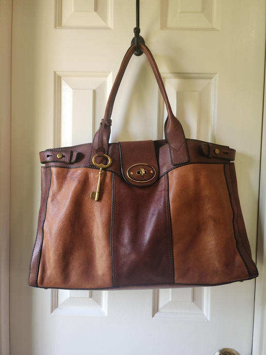 Fossil Handbags - FOSSIL Vintage Two-Tone Brown Leather Tote Bag